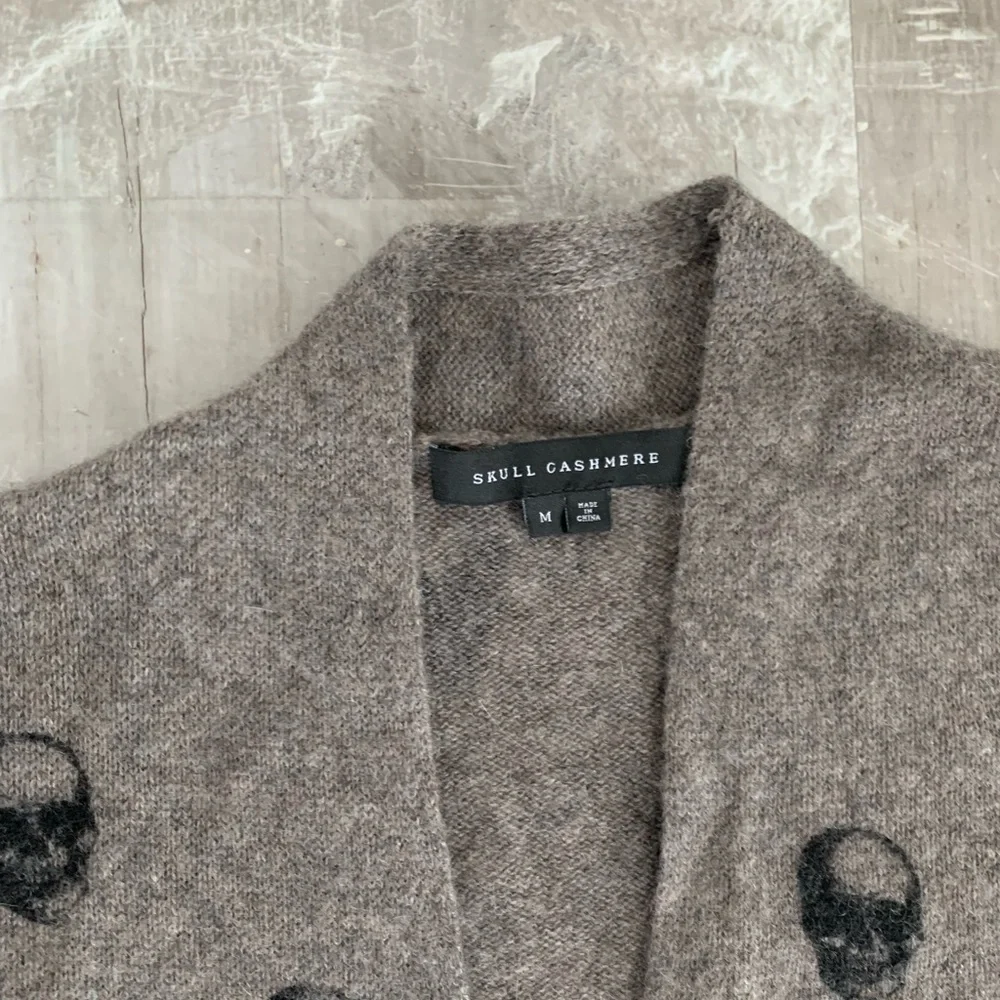 Skull Cashmere long cardigan. - Picture 5 of 7